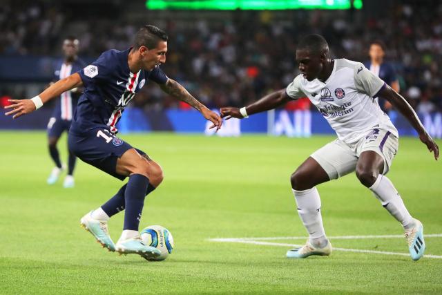 贺希宁17+11深圳胜广厦 邹阳24+10福建负山东